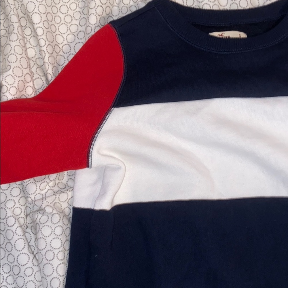 Sweater - Picture 2 of 3